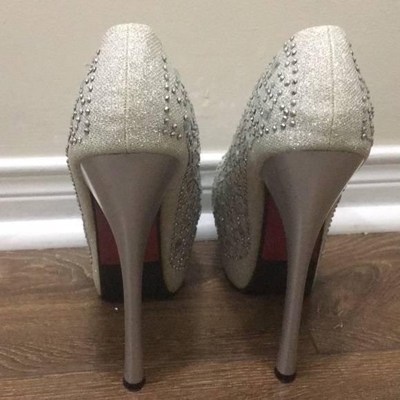 Silver Rhinestone Pumps - Picture 3 of 11